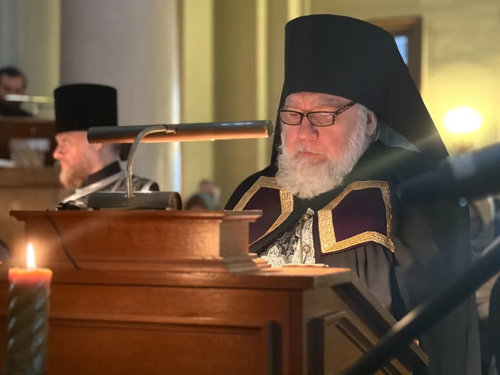 В Даниловом монастыре совершена утреня Четвертка Великого канона