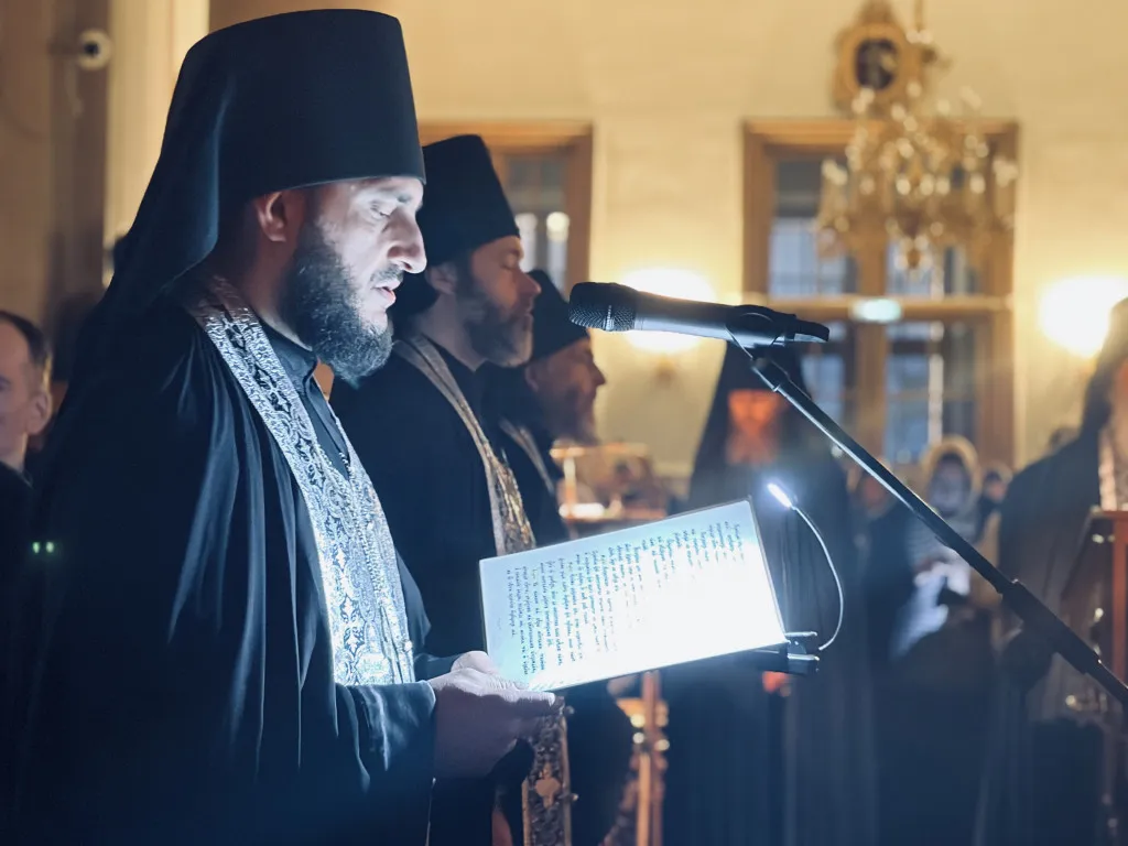 В Даниловом монастыре совершена утреня Четвертка Великого канона