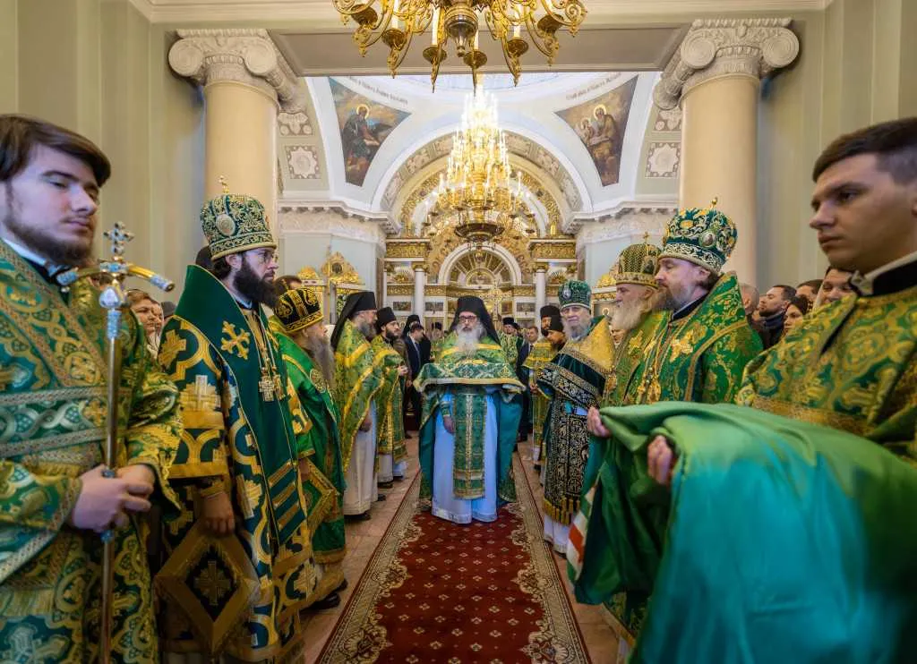 В Неделю сыропустную, день памяти благоверного князя Даниила Московского, Святейший Патриарх Кирилл совершил Литургию в Даниловом ставропигиальном монастыре