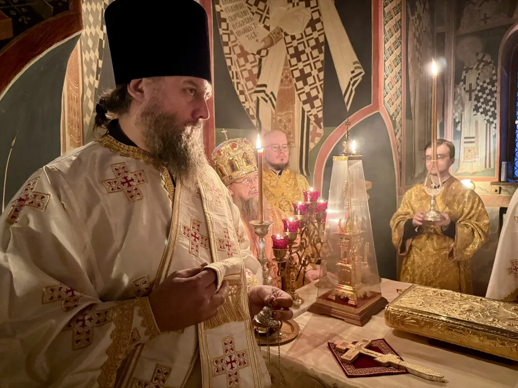 В день памяти свт. Спиридона Тримифунтского епископ Алексий возглавил престольный праздник Преображенского подворья Данилова монастыря
