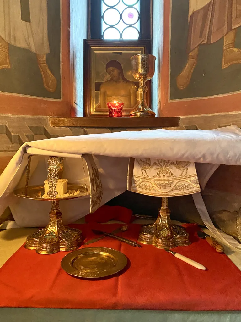 Епископ Алексий возглавил престольные торжества на Свято-Преображенском подворье Данилова монастыря