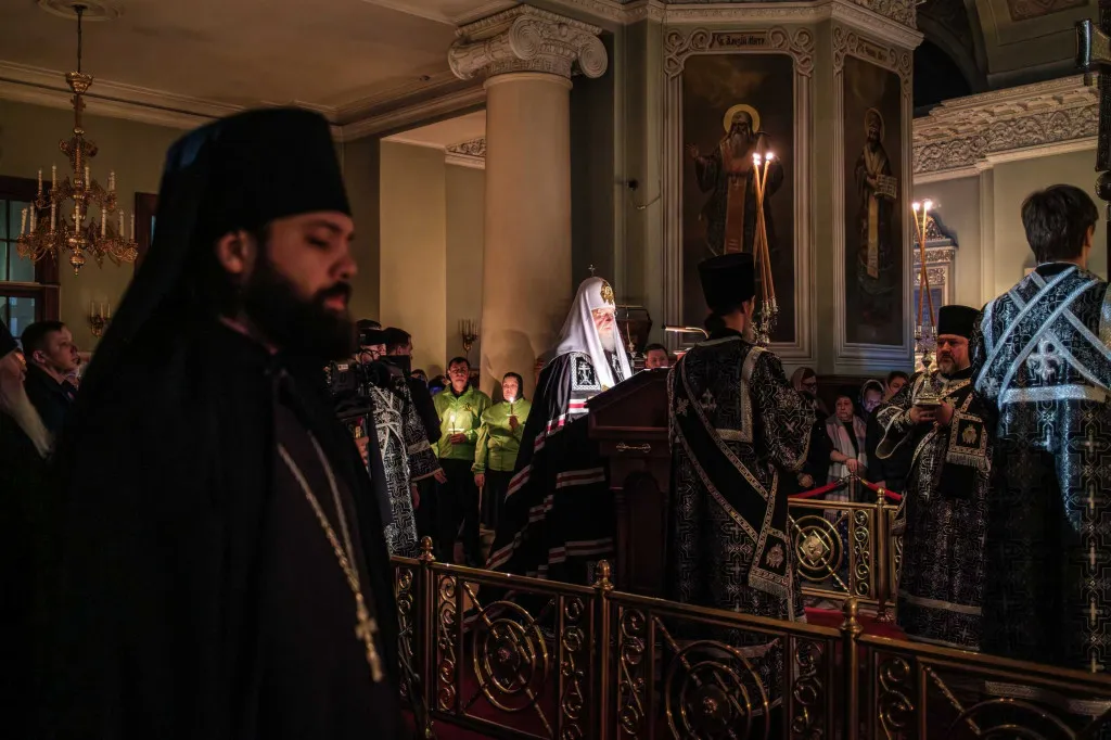 В среду первой седмицы Великого поста Святейший Патриарх Кирилл совершил повечерие с чтением Великого канона прп. Андрея Критского в Даниловом монастыре