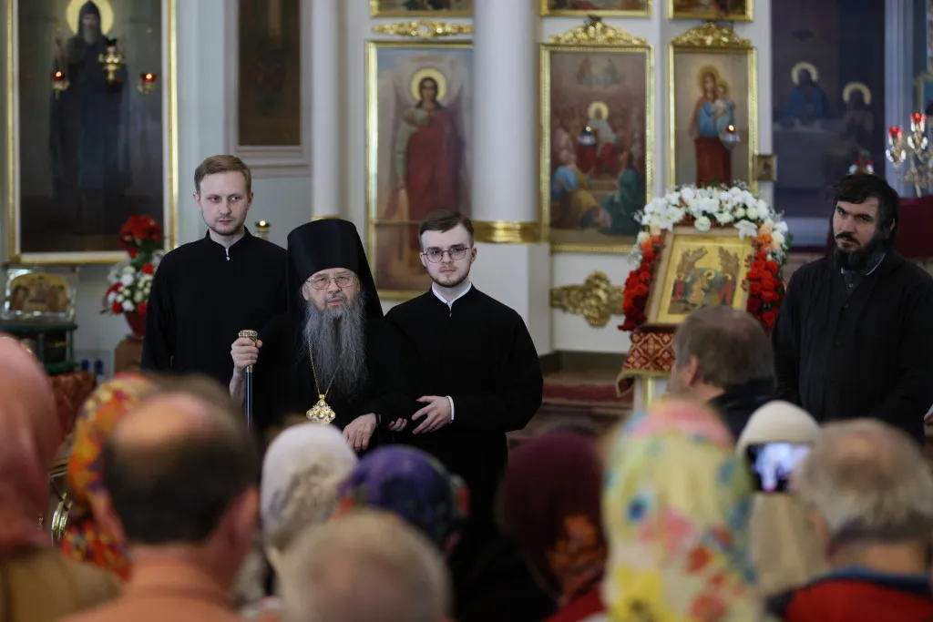 Сотрудники Даниловой обители поздравили епископа Алексия с Пасхой Христовой