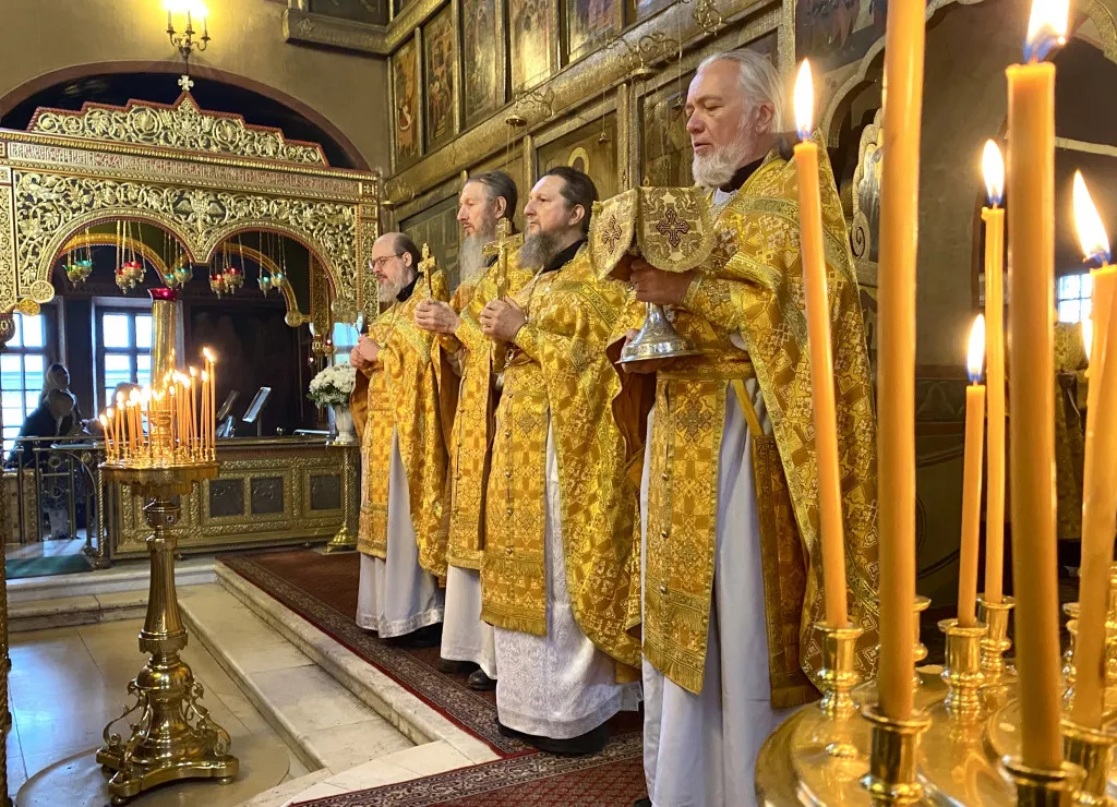 Божественная Литургия в Даниловой обители в Неделю 13-ю по Пятидесятнице