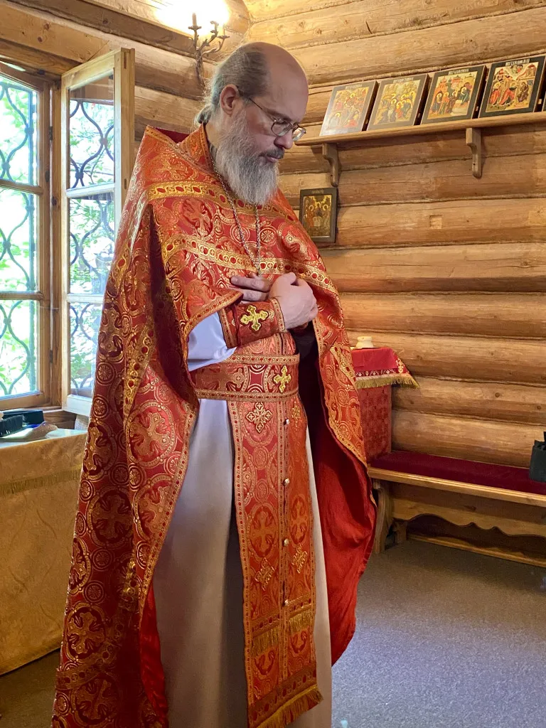 Епископ Алексий возглавил престольные торжества в храме святителя Николая Чудотворца в Измайловском Кремле