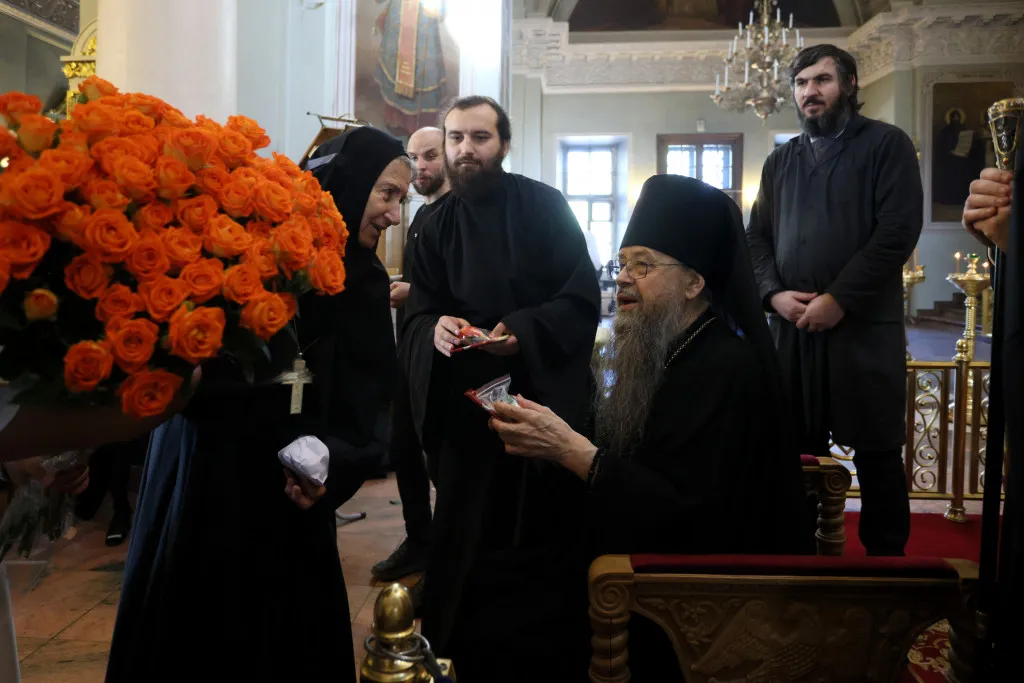 Сотрудники Даниловой обители поздравили епископа Алексия с Пасхой Христовой