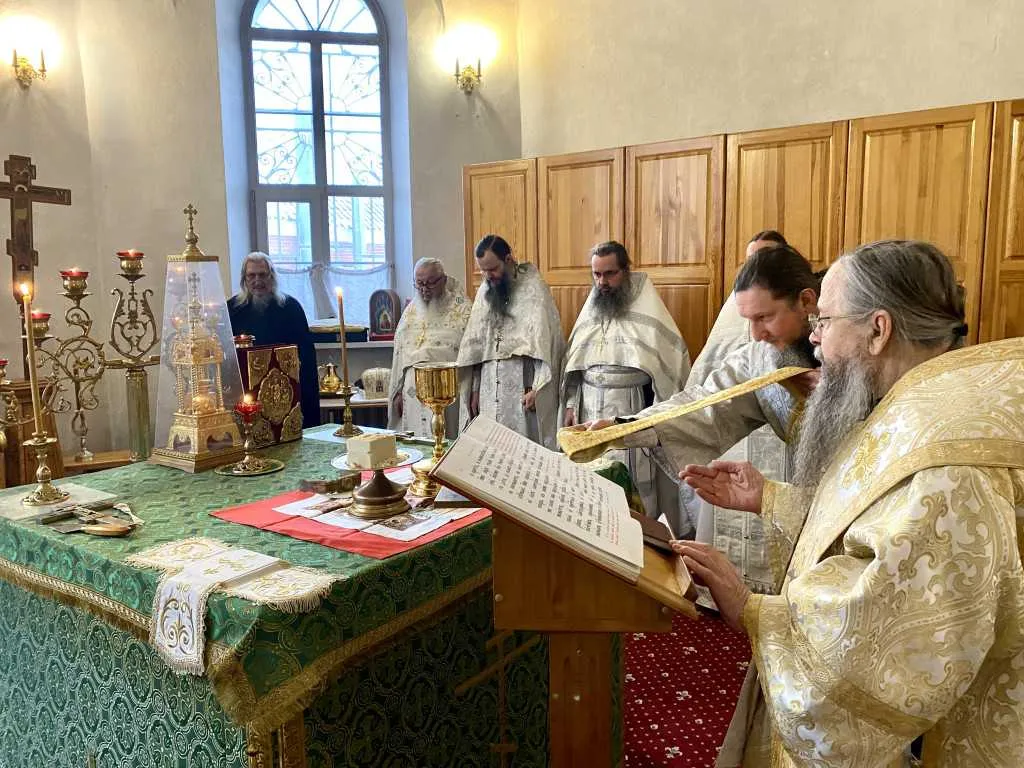 Епископ Алексий возглавил престольные торжества храма в честь Архистратига Михаила в селе Михеи