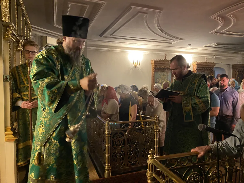 В день памяти преподобного Серафима Саровского епископ Алексий совершил Литургию в Даниловом монастыре