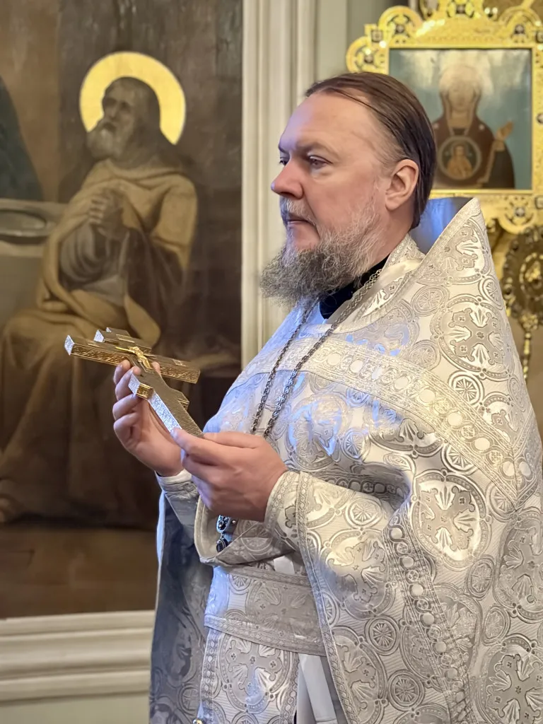 В Неделю 31-ю по Пятидесятнице, по Рождестве Христовом, епископ Алексий совершил Божественную Литургию в Даниловой обители