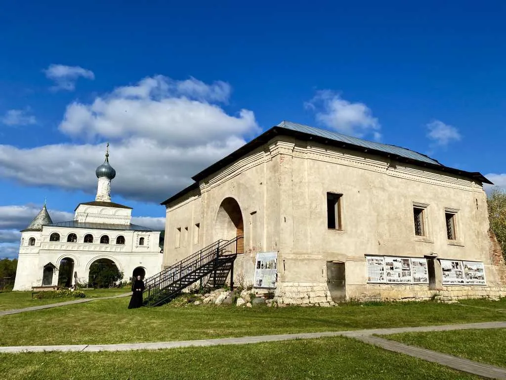 Наместник Данилова монастыря посетил г. Кашин