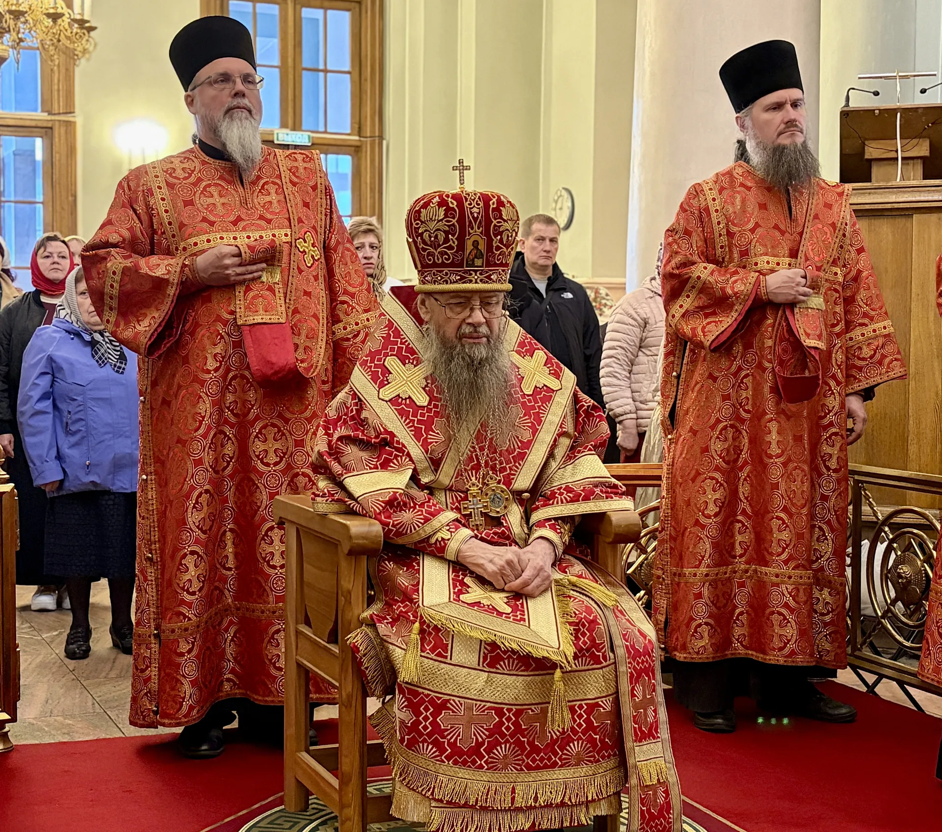 В Неделю о самаряныне епископ Алексий совершил Литургию в Даниловой обители