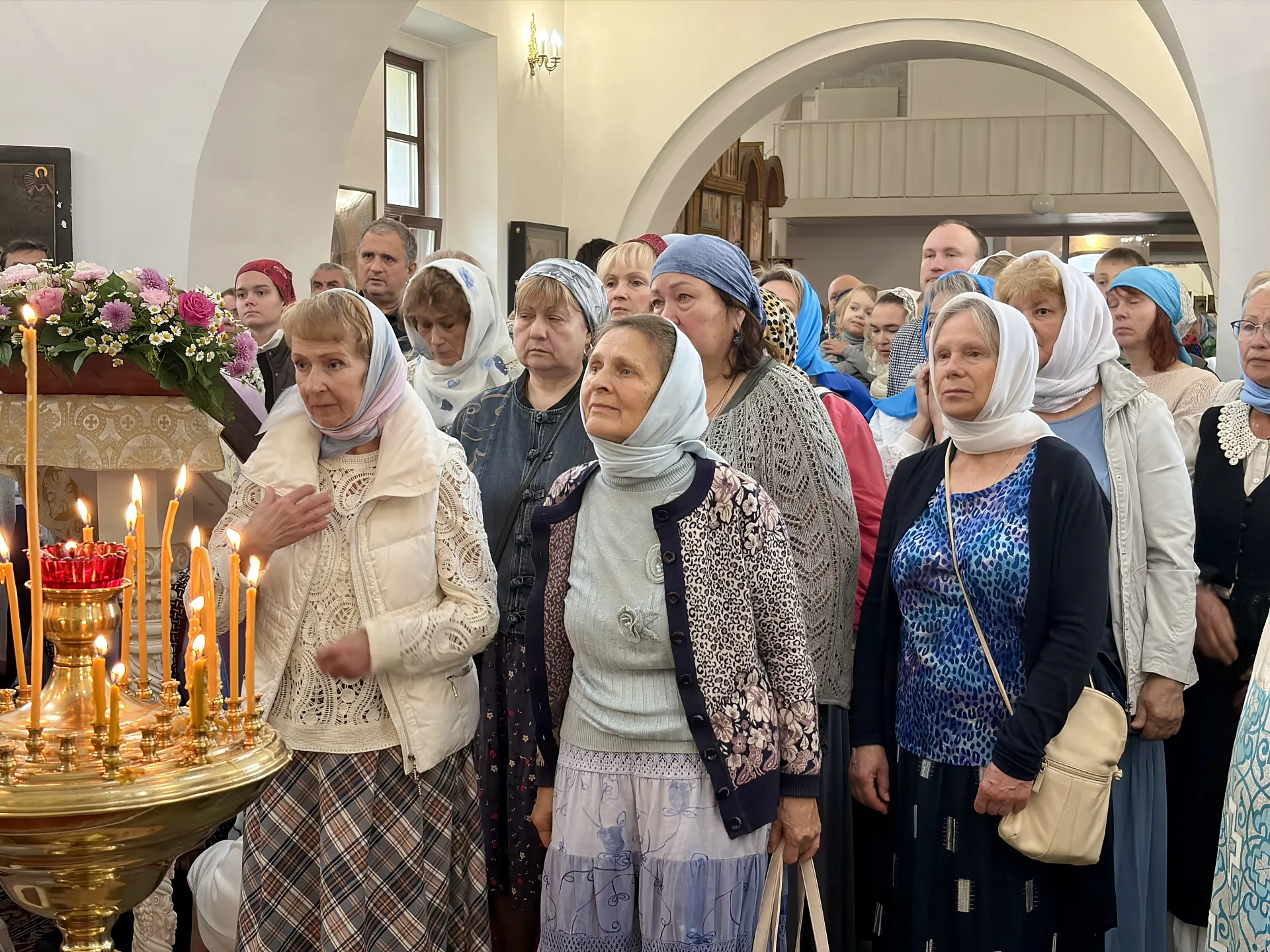 В день иконы Божией Матери «Всецарица» епископ Алексий возглавил торжества на подворье Данилова монастыря 