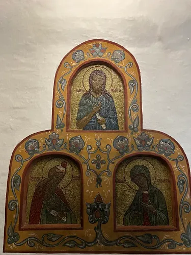 пророк, предтеча и креститель господень иоанн; пророк захария праведный, отец иоанна предтечи; праведная елисавета, мать иоанна предтечи 
