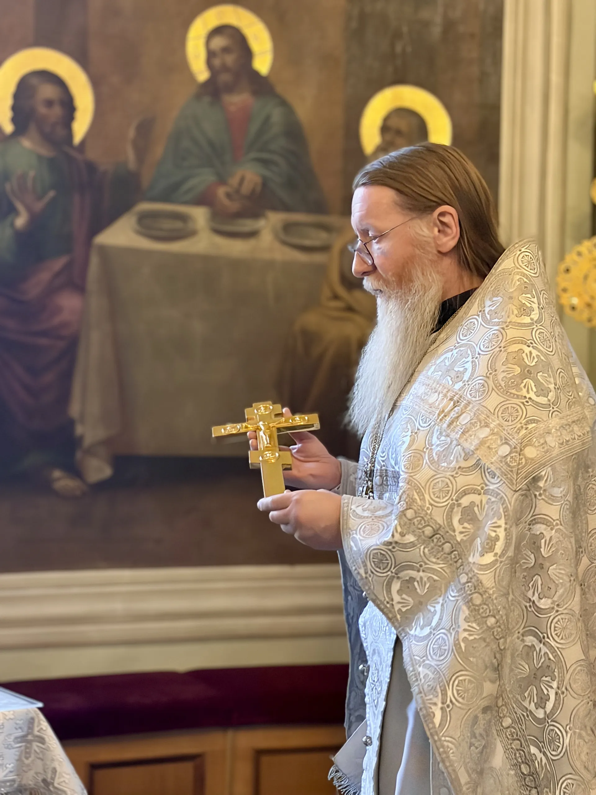 Богослужения Великой Субботы прошли в Даниловой обители