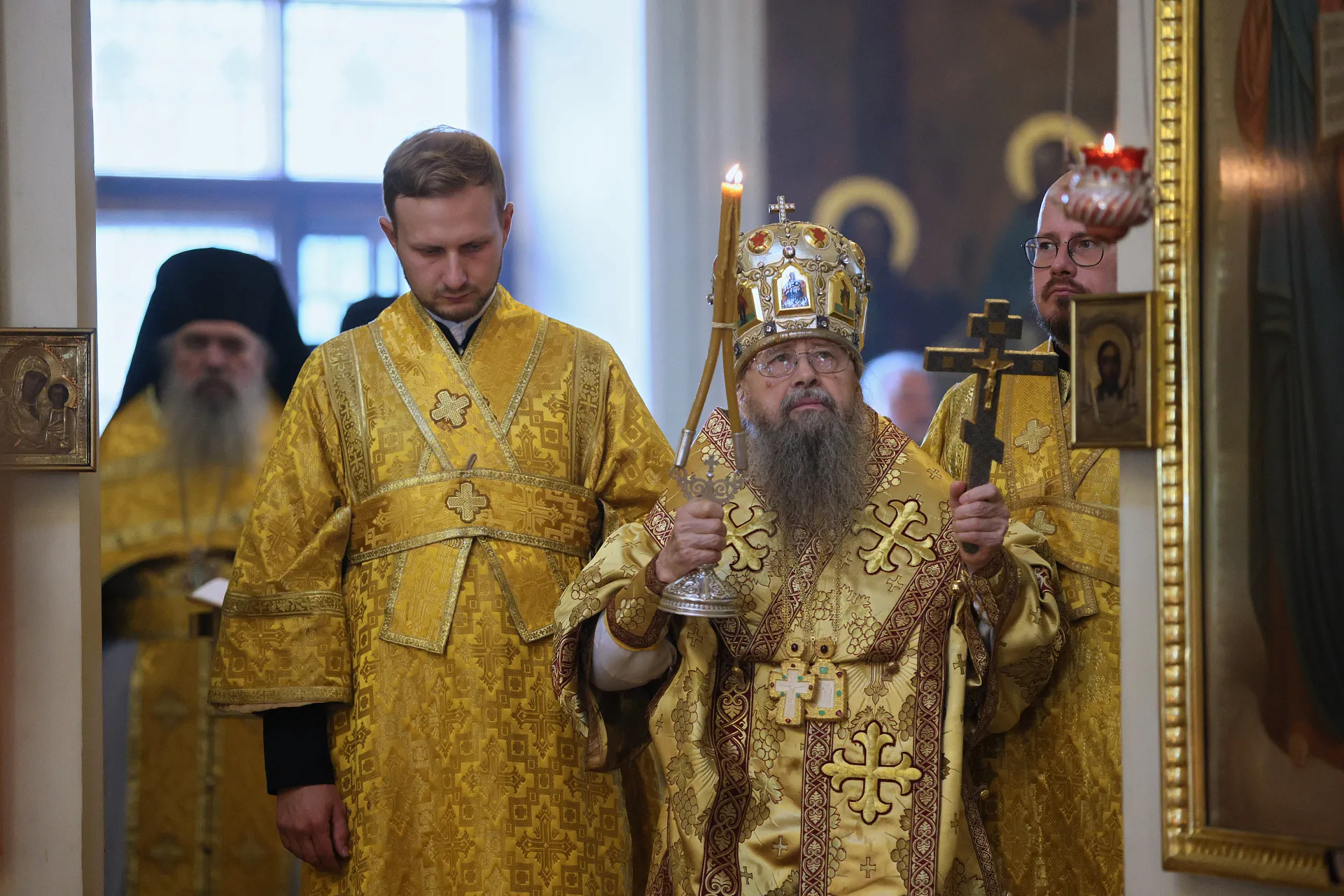 В праздник первоверховных апостолов Петра и Павла в Даниловом монастыре прошли торжественные богослужения