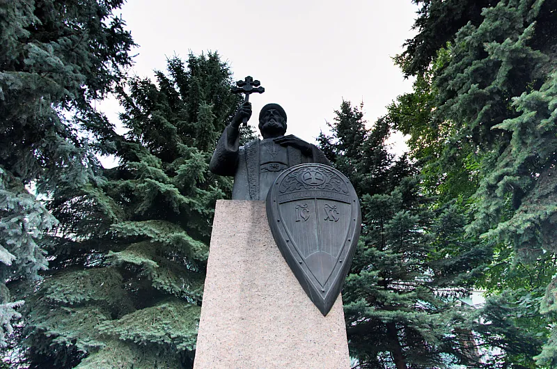 Памятник князю Владимиру