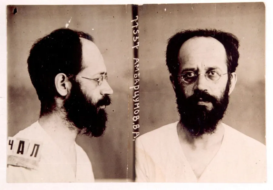 Священник Владимир Амбарцумов