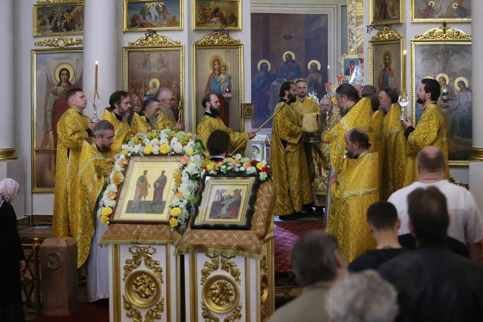 В праздник первоверховных апостолов Петра и Павла в Даниловом монастыре прошли торжественные богослужения