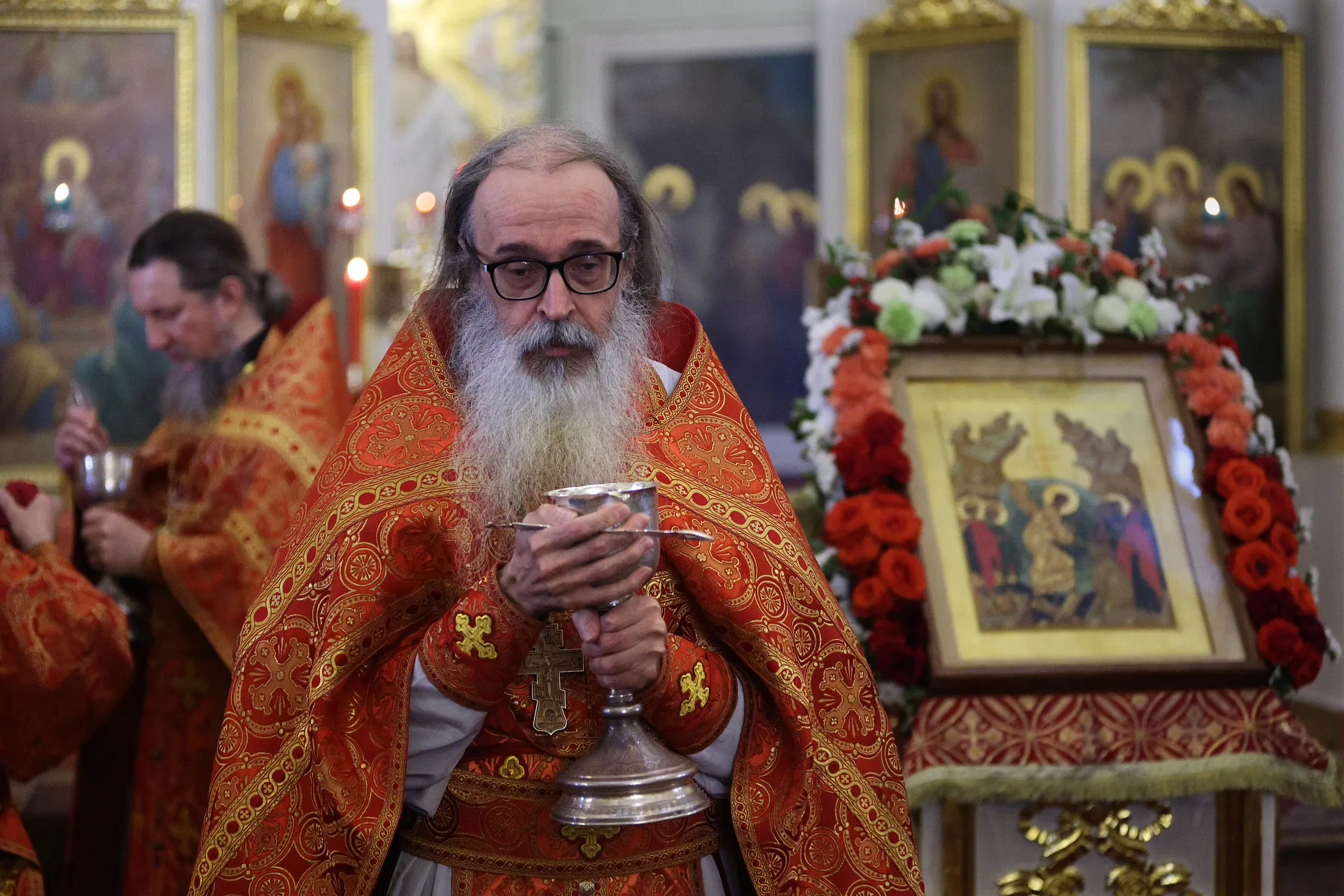 В пятницу Светлой седмицы в Даниловой обители совершены Божественная Литургия и водосвятный молебен