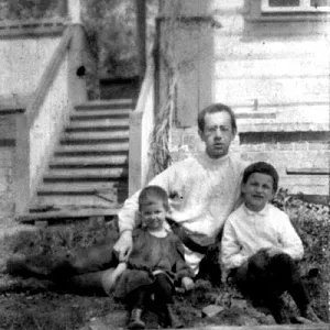 Священник Владимир Амбарцумов