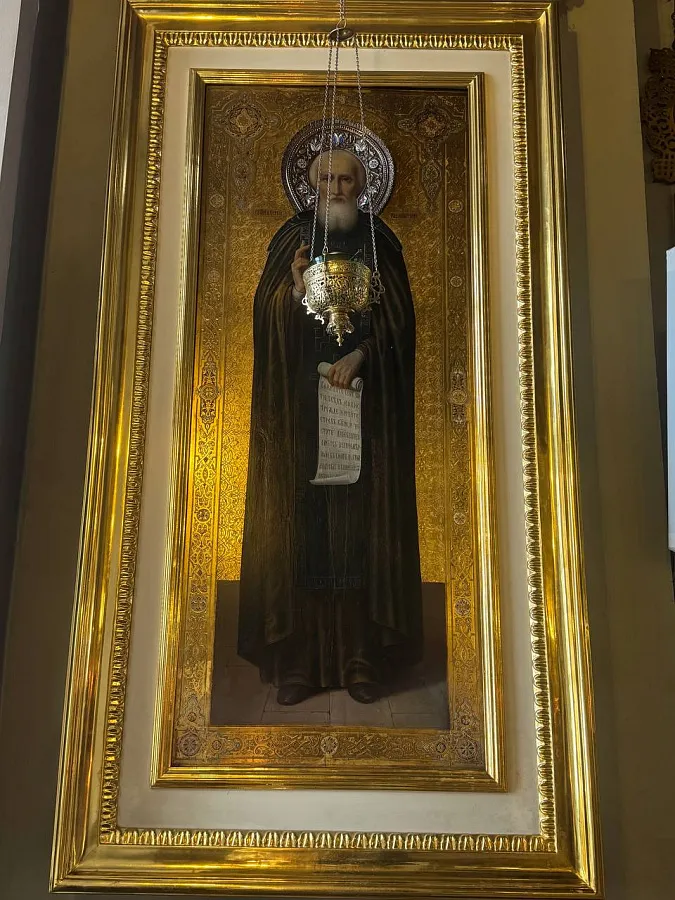 Икона преподобного Сергия Радонежского с частицей мощей