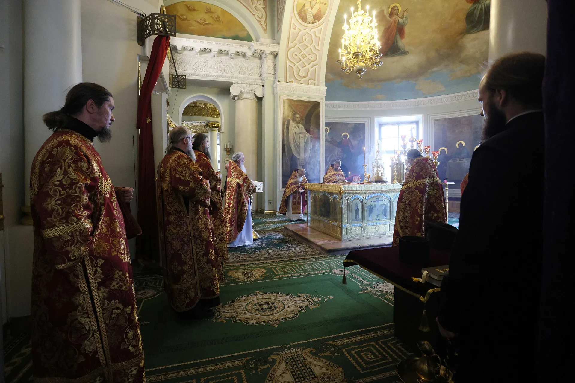 Праздник Изнесения Честных Древ Животворящего Креста Господня в Даниловой обители
