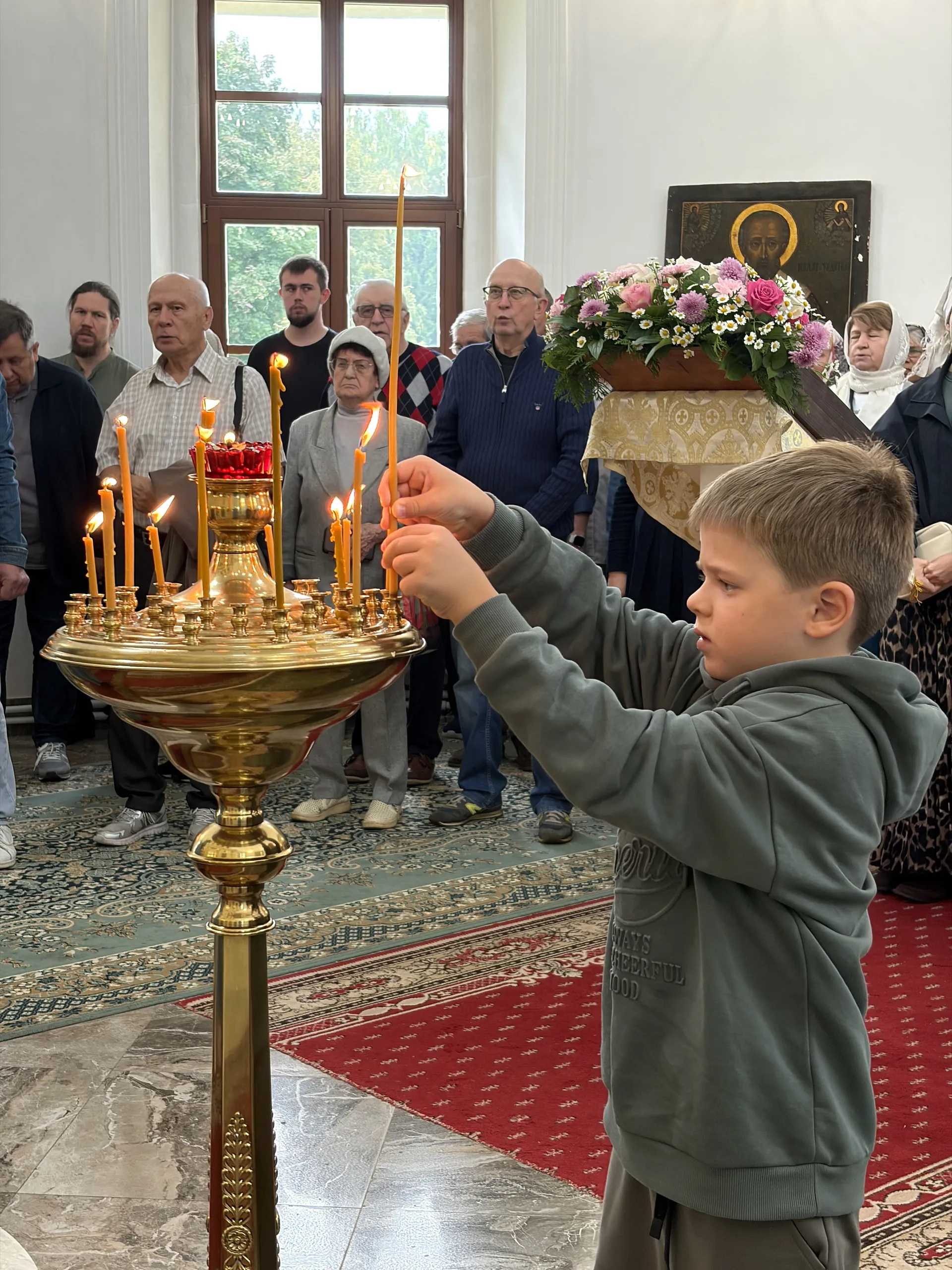В день иконы Божией Матери «Всецарица» епископ Алексий возглавил торжества на подворье Данилова монастыря 