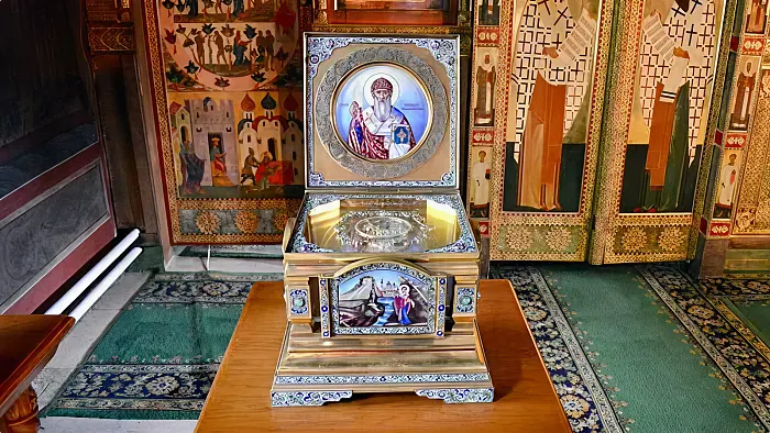 Ковчег с частицей мощей святителя Спиридона, епископа Тримифунтского