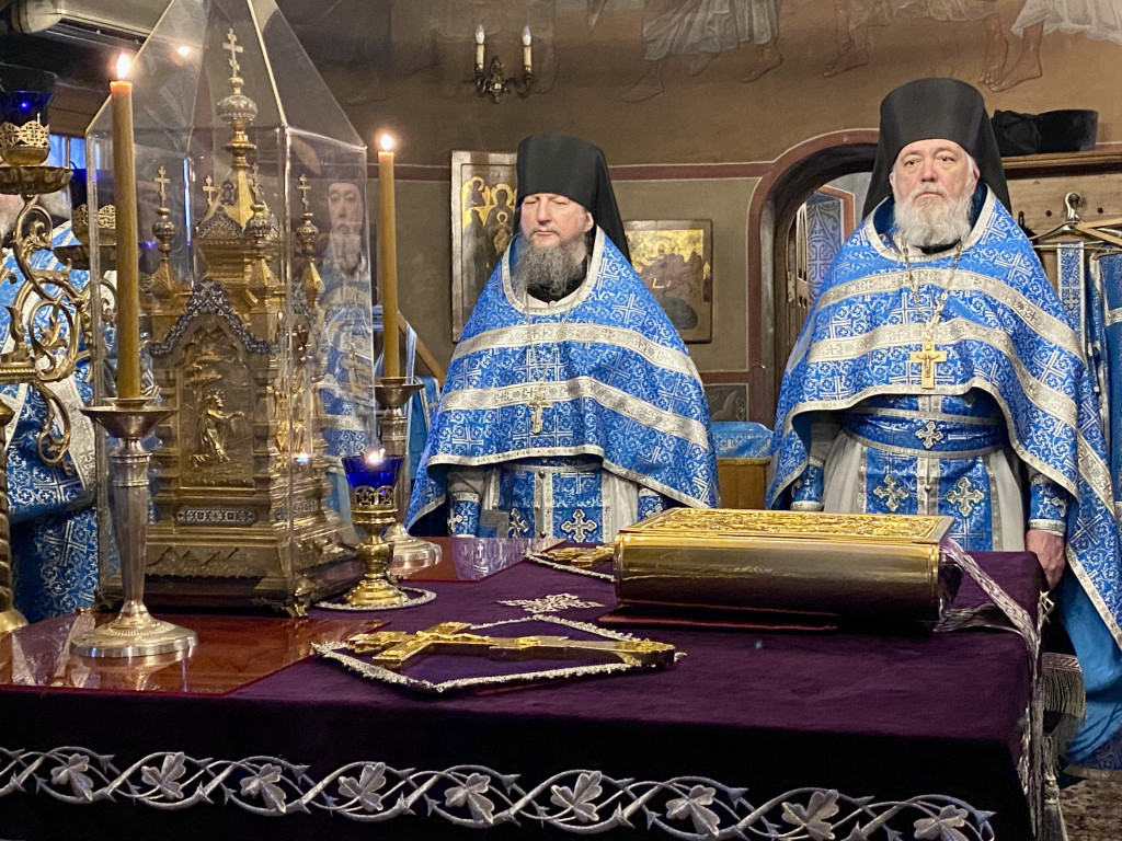 В Даниловой обители прошли богослужения Субботы Акафиста