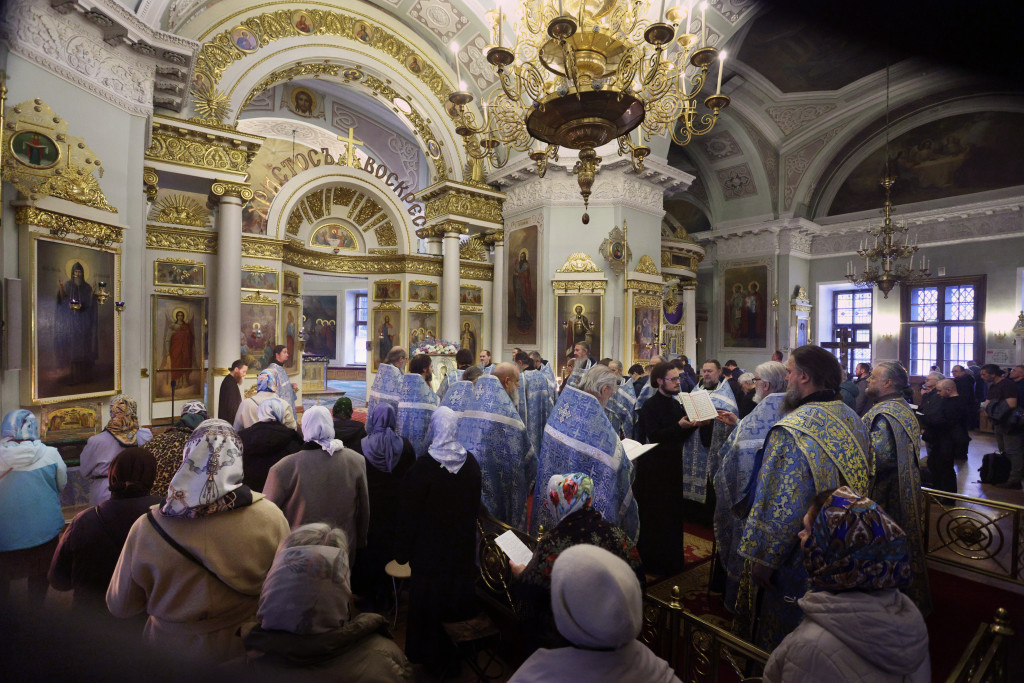 В обители князя Даниила совершена утреня с пением Акафиста Пресвятой Богородице
