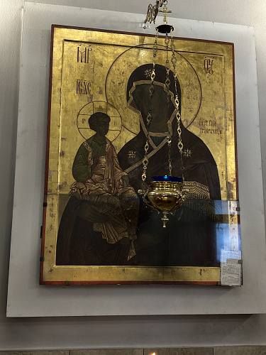 икона богородицы троеручица