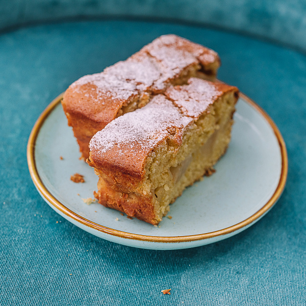 Апельсиновая шарлотка