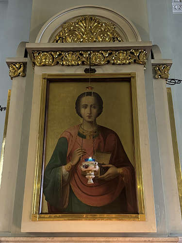 пантелеимон целитель