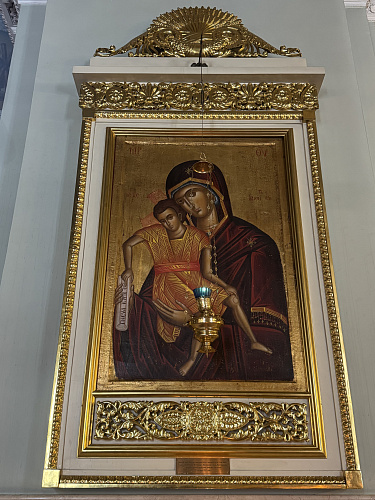 икона пресвятой богородицы достойно есть