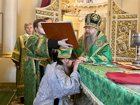 Епископ Алексий совершил дьяконскую хиротонию насельника Данилова монастыря
