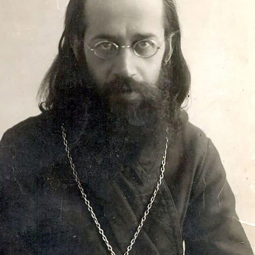 Священник Владимир Амбарцумов