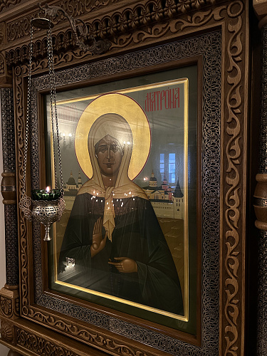 блаженная матрона московская и ее гробик